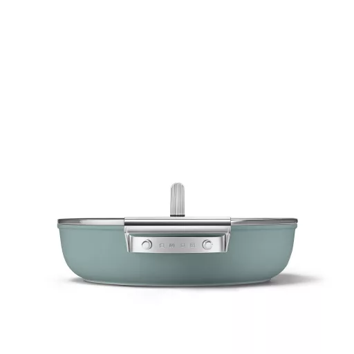 SMEG ALACSONY LÁBAS FEDŐVEL, 28 cm, edzett üveg fedő, rozsdamentes acél fogantyú, matt smaragdzöld