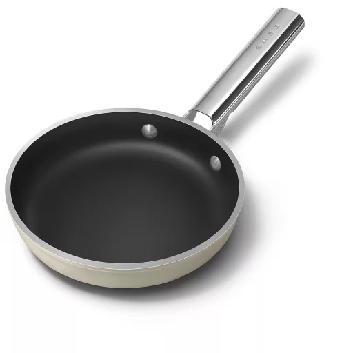 SMEG SERPENYŐ, 20 cm, rozsdamentes acél fogantyú, matt bézs