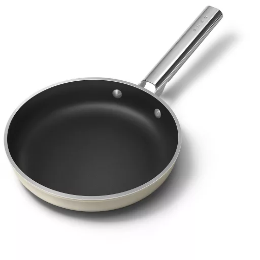 SMEG SERPENYŐ, 24 cm, rozsdamentes acél fogantyú, matt bézs