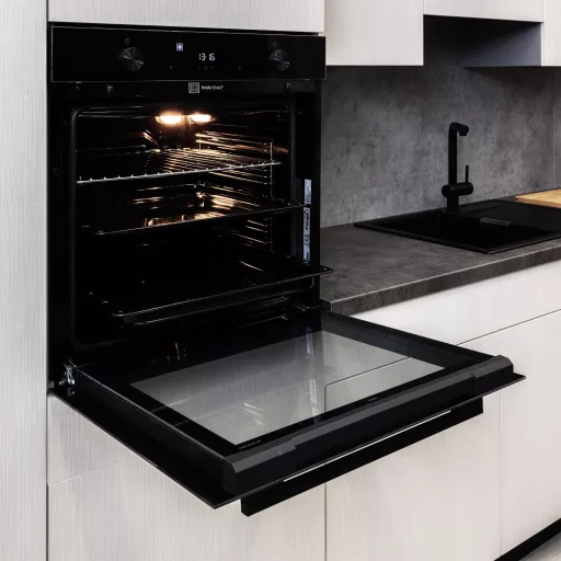 Kluge beépíthető multifonkciós fekete sütő, 75L - WaterMarkt.hu