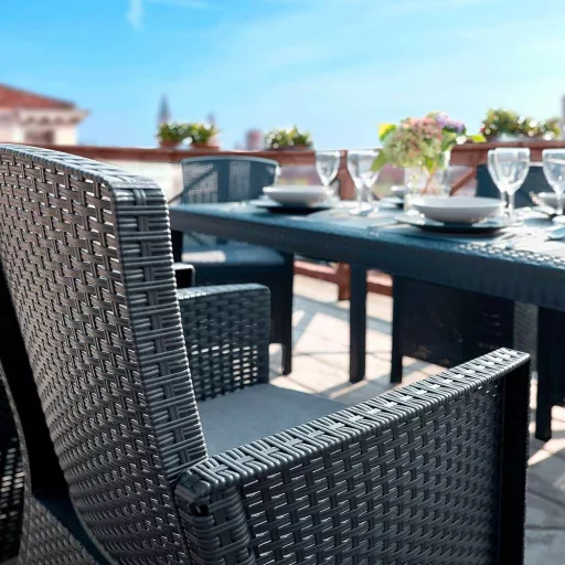 Lima műrattan karfás szék - WaterMarkt.hu
