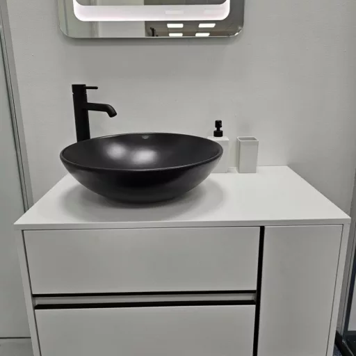 CeraStyle ZERO - PULTRA ültethető - Top Counter - porcelán mosdó - O - MATT FEKETE - Ø 46 cm - WaterMarkt.hu