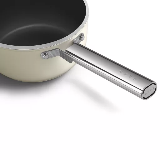 SMEG SZÓSZOS EDÉNY, 20 cm, edzett üveg fedő, rozsdamentes acél fogantyú, matt bézs